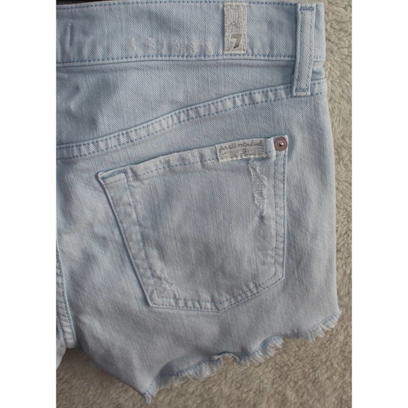 7 For All Mankind Cut Off Denim Jean Shorts in Light Blue Wash, Women's Size 26 - Picture 9 of 15